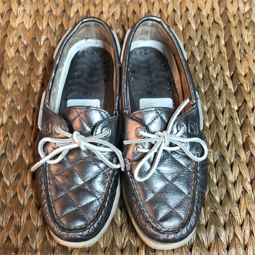 SPERRY TOP SIDER SIZE 7